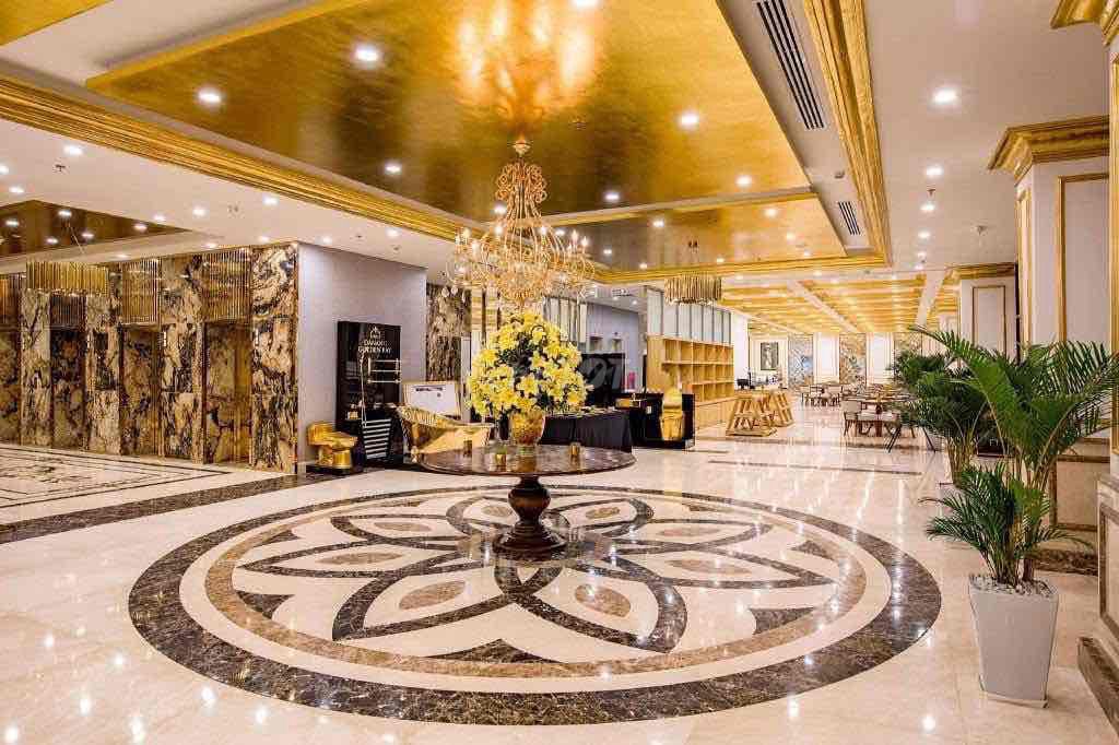 Квартира, 2 спальни · 80 м² 2
