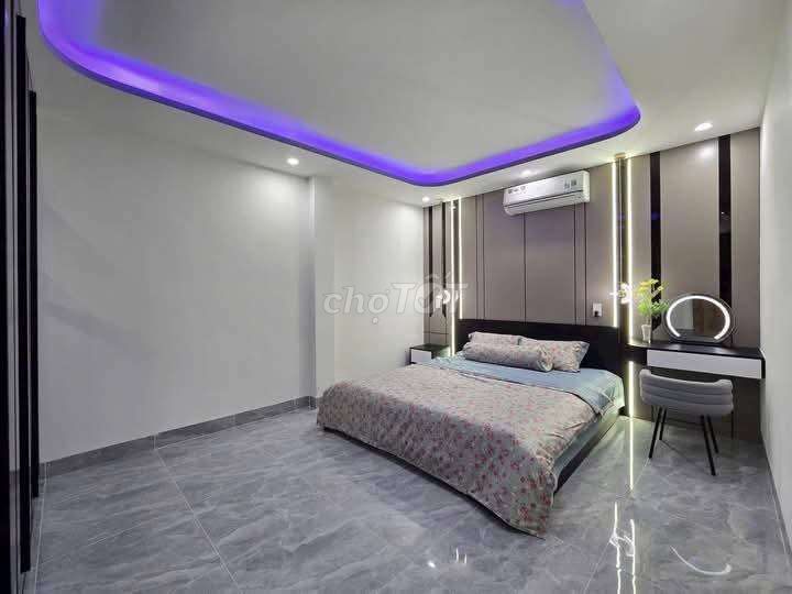 Дом, 3 спальни · 100 м² 9