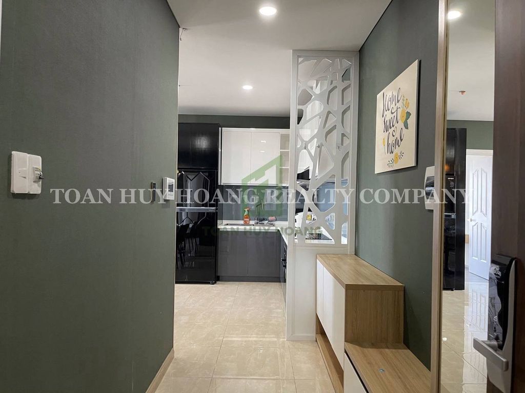 Квартира, 3 спальни · 105 м² 4
