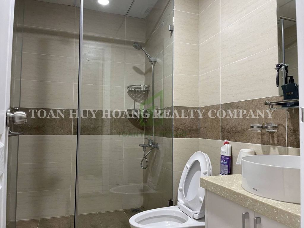 Квартира, 3 спальни · 105 м² 7