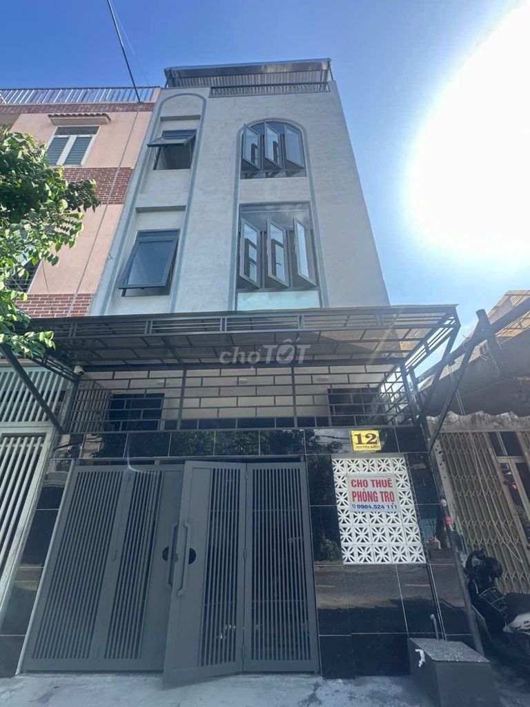 Квартира, 11 спален · 400 м²