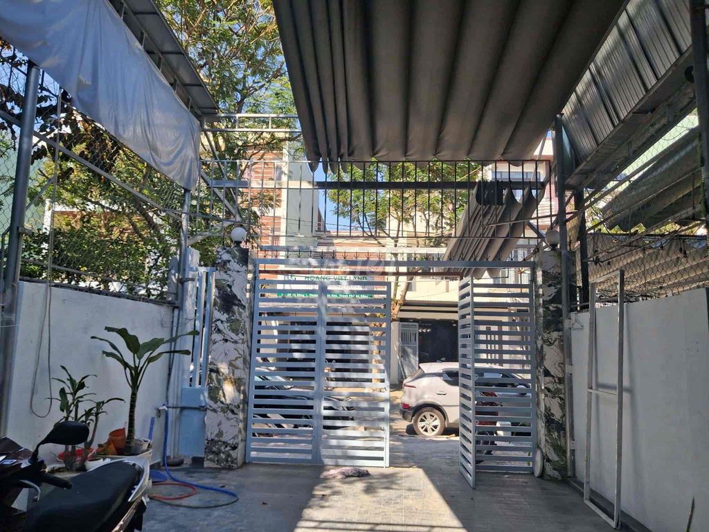 Дом, 2 спальни · 160 м² 8