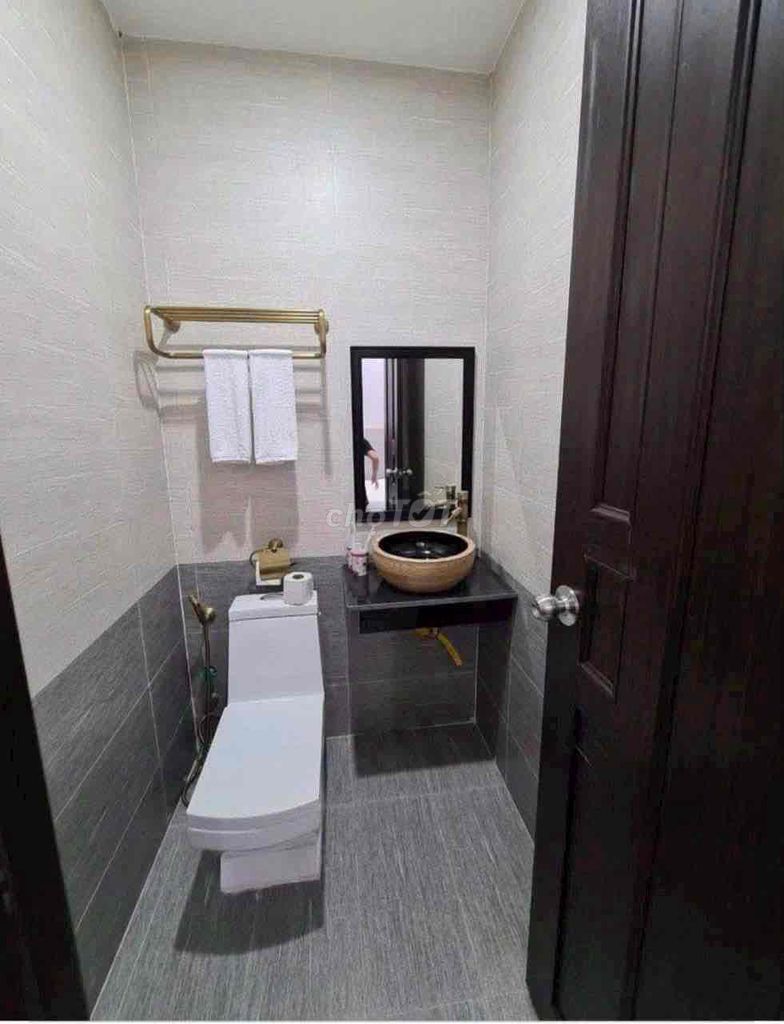 Дом, 11 спален · 100 м² 4