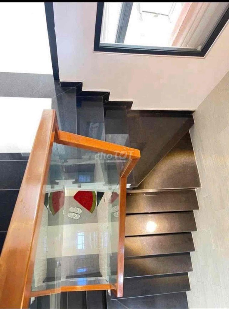 Дом, 3 спальни · 100 м² 5