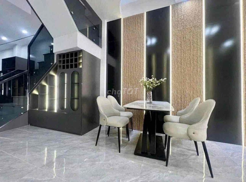 Дом, 3 спальни · 50 м² 2
