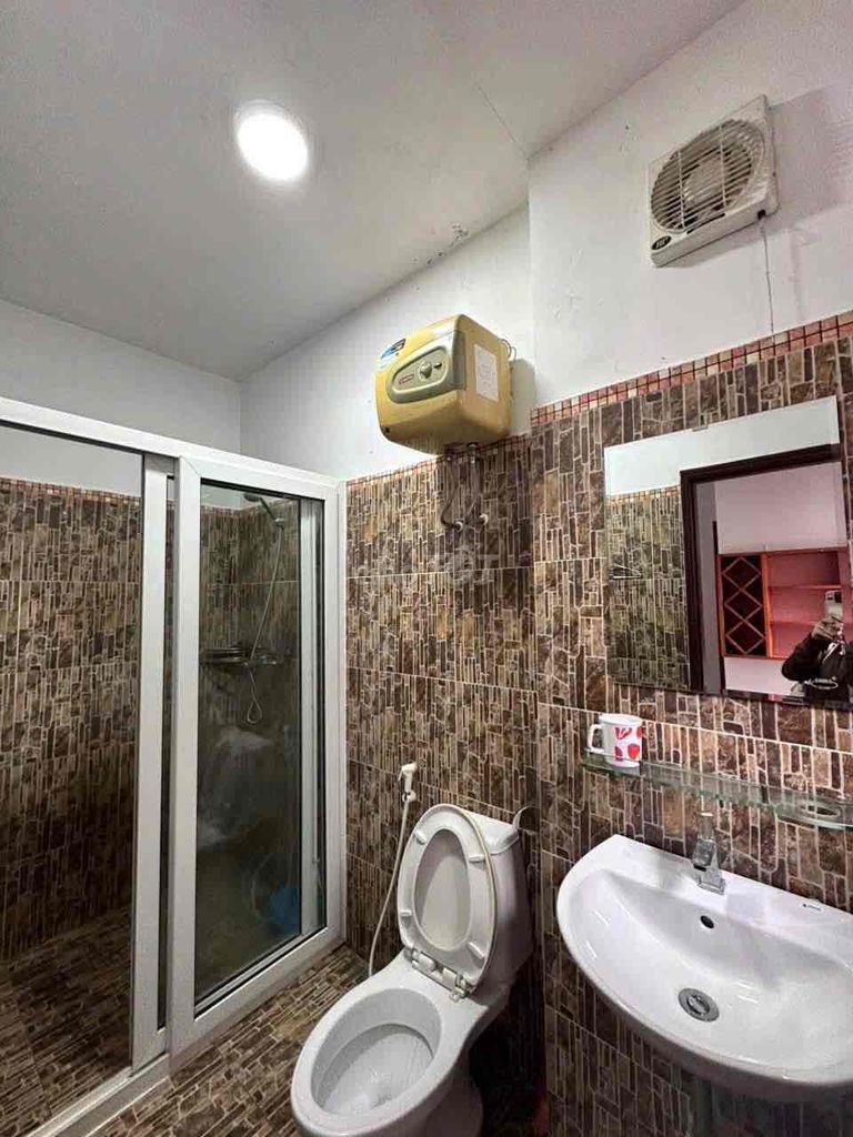 Дом, 3 спальни · 100 м² 8