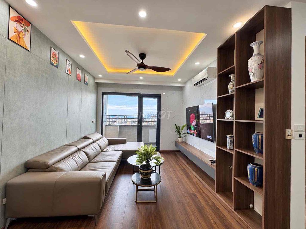 Квартира, 2 спальни · 65 м² 3