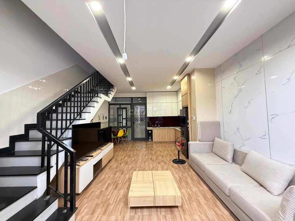 Дом, 3 спальни · 70 м²