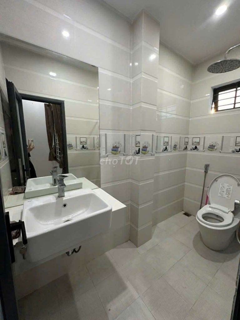 Дом, 5 спален · 90 м² 4