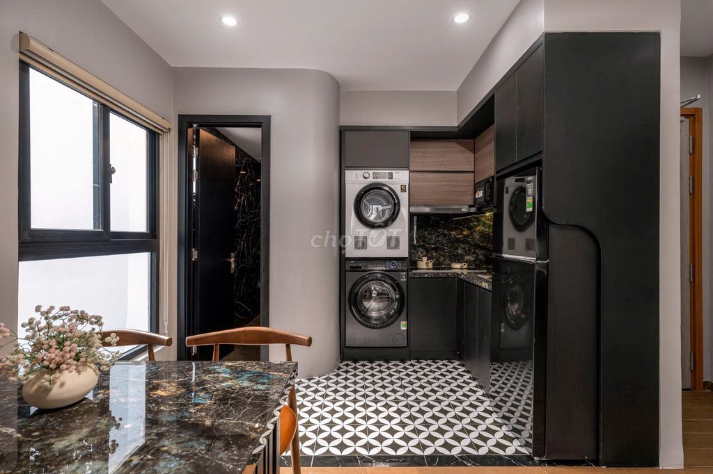 Квартира, 2 спальни · 60 м²