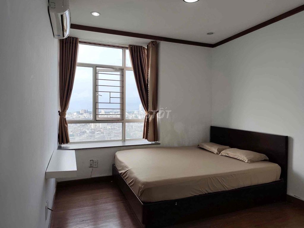 Квартира, 2 спальни · 94 м² 3