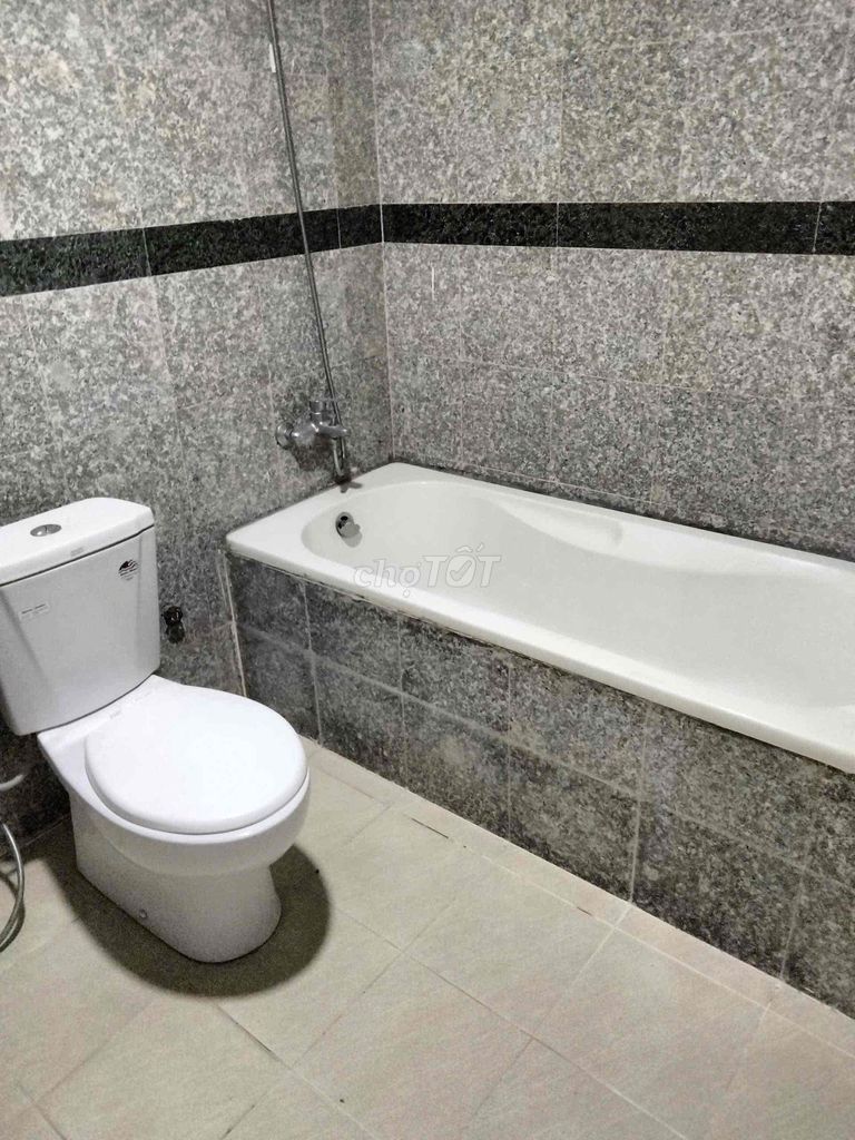 Квартира, 2 спальни · 94 м² 5