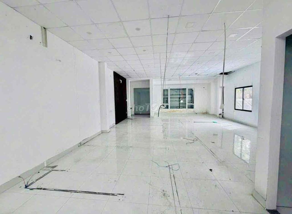 Дом, 2 спальни · 187.5 м² 3