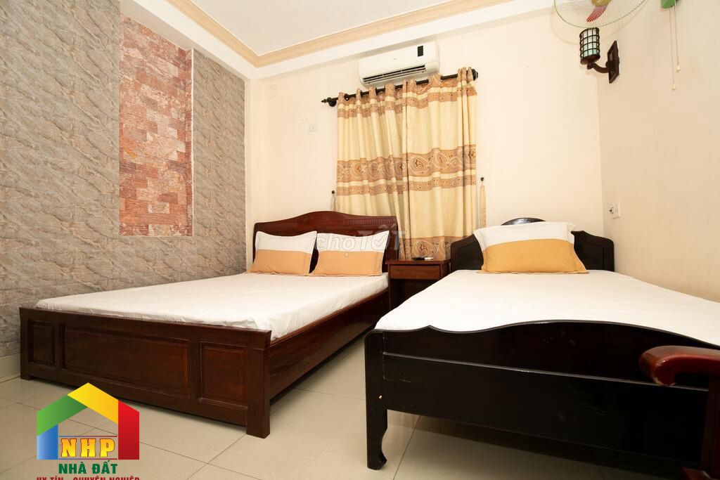 Дом, 11 спален · 600 м² 3