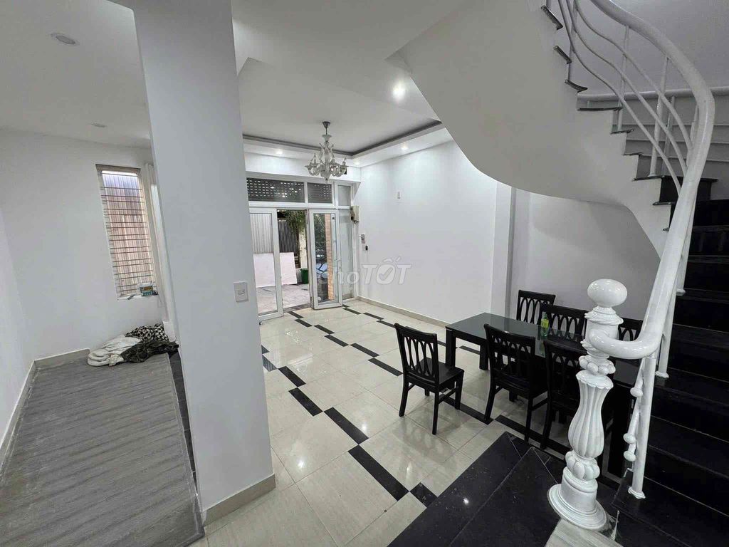 Дом, 3 спальни · 70 м² 5