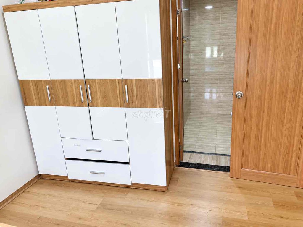 Квартира, 3 спальни · 70 м² 5