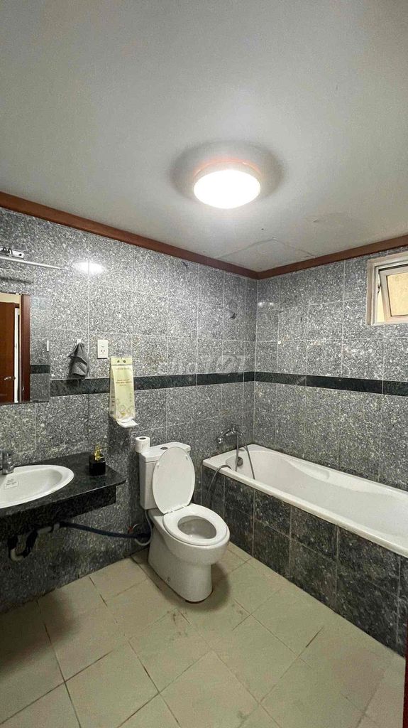 Квартира, 2 спальни · 94 м² 3