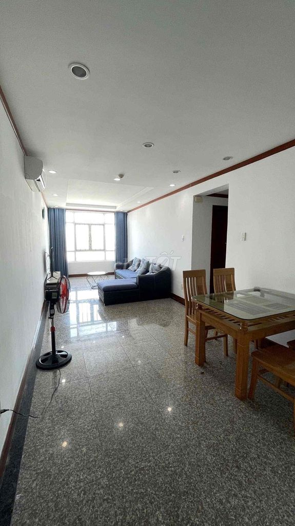 Квартира, 2 спальни · 94 м² 8