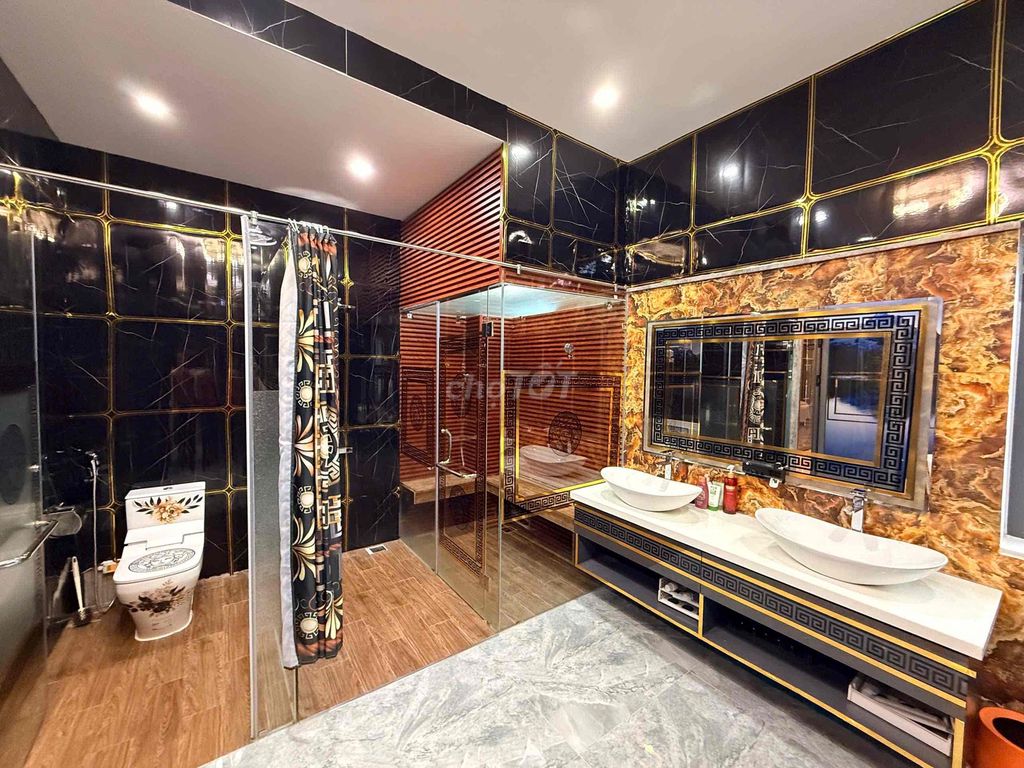 Дом, 4 спальни · 100 м² 4