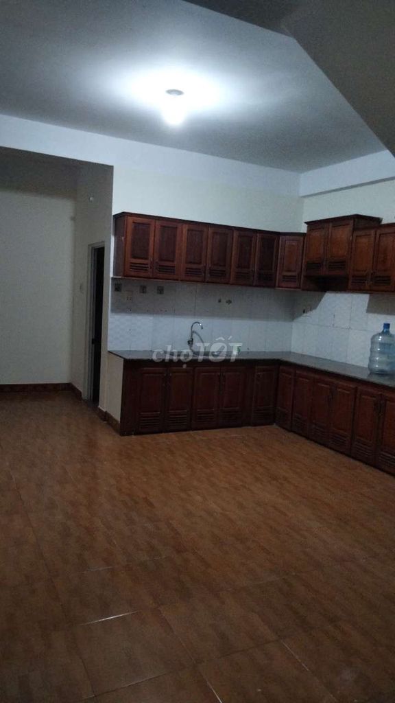 Дом, 4 спальни · 94 м² 2