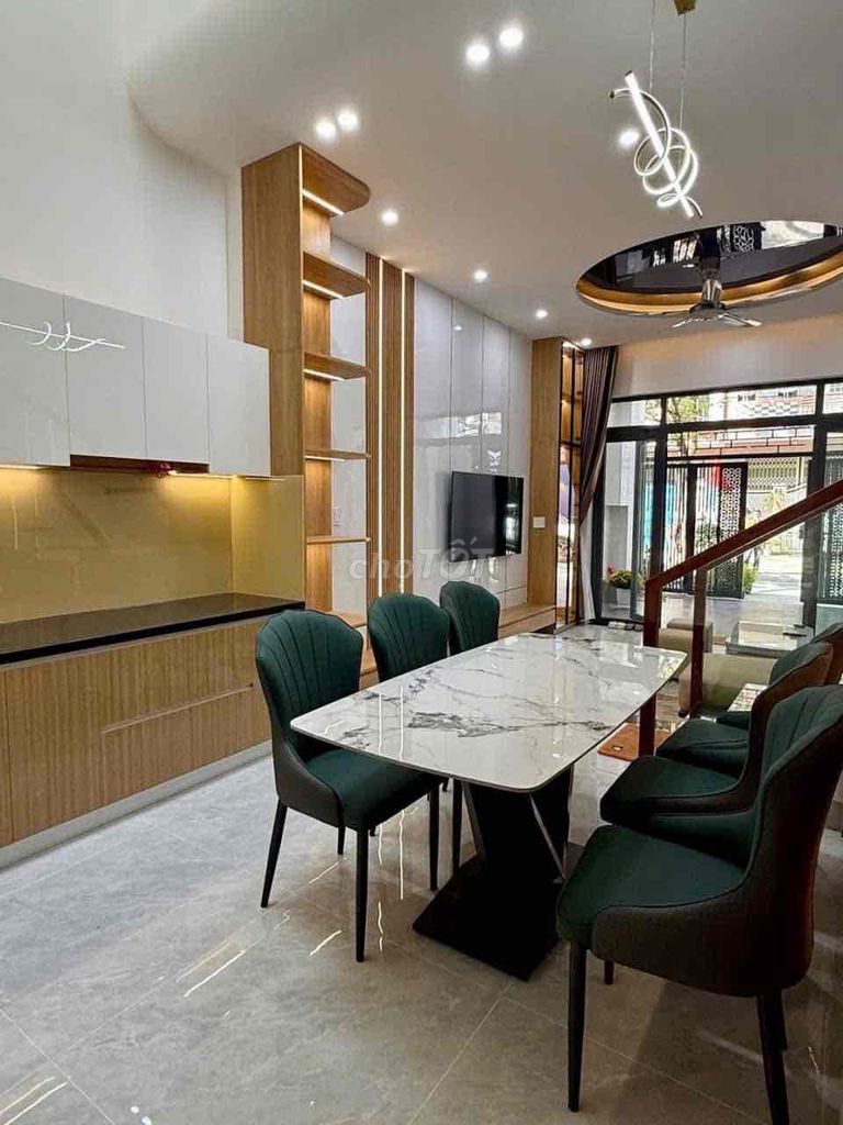 Дом, 5 спален · 75 м² 2
