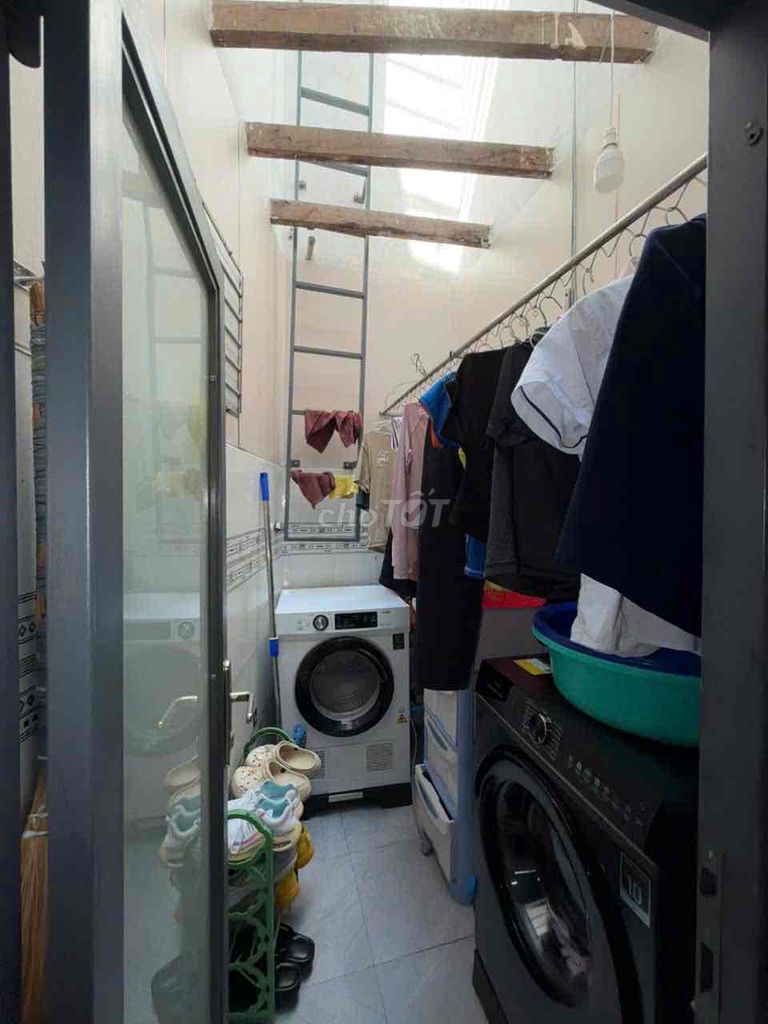 Дом, 3 спальни · 60 м² 5