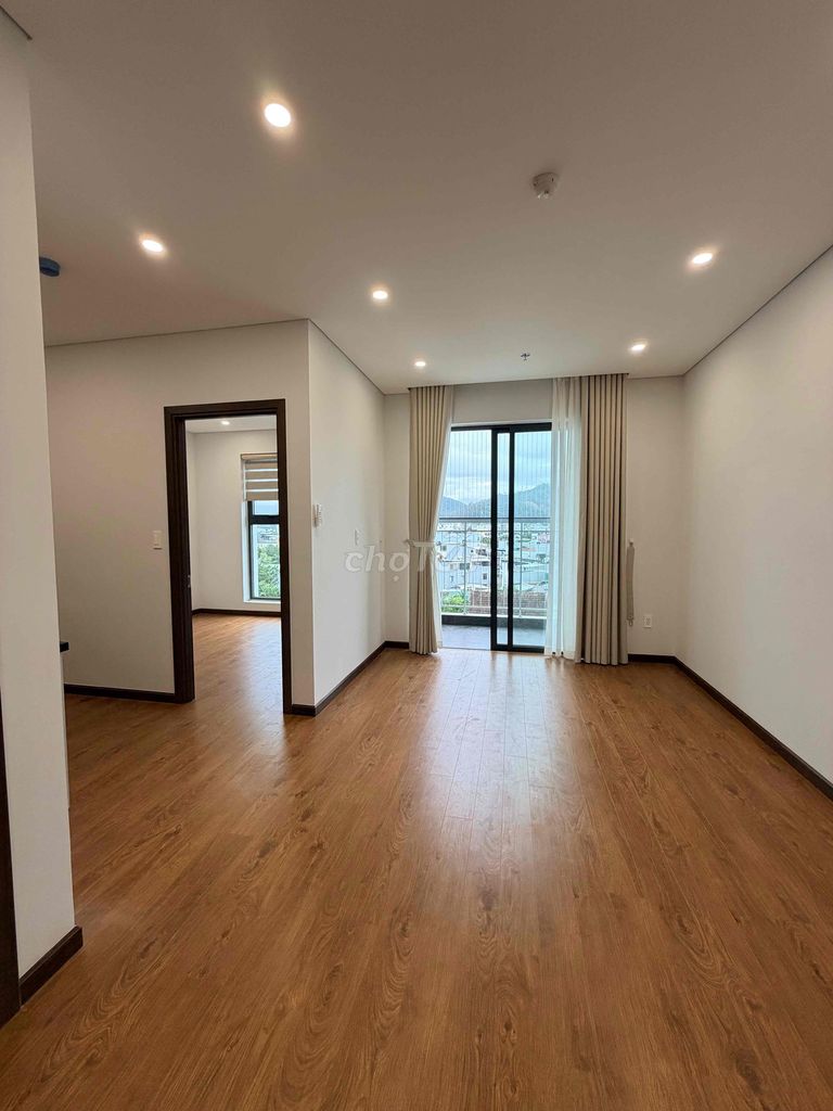 Квартира, 2 спальни · 64 м²