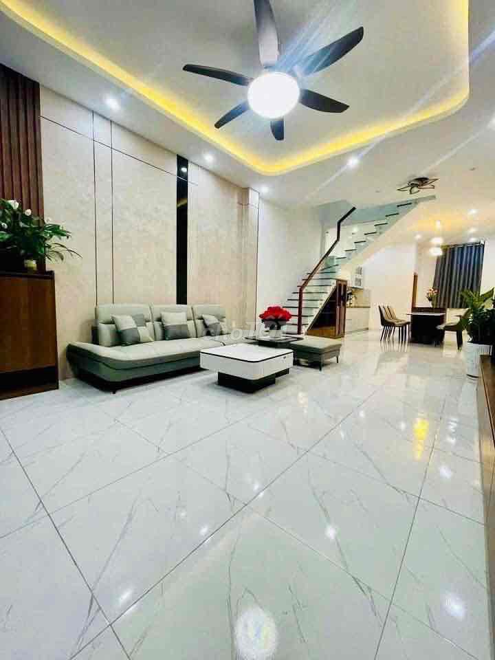 Дом, 3 спальни · 60 м²