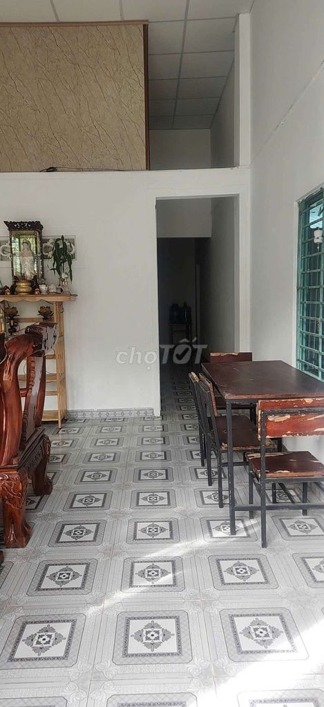 Дом, 2 спальни · 125 м²