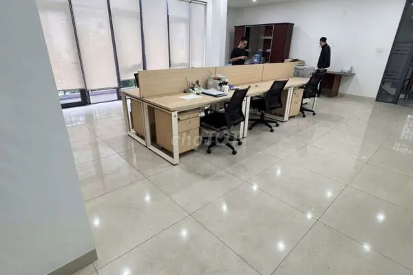 Дом, 3 спальни · 150 м²