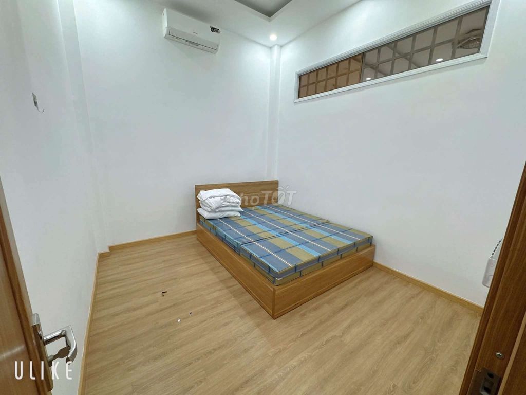 Дом, 4 спальни · 90 м² 8