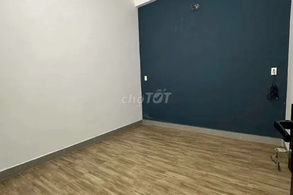 Дом, 4 спальни · 100 м² 4