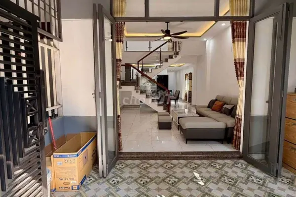 Дом, 3 спальни · 75 м²