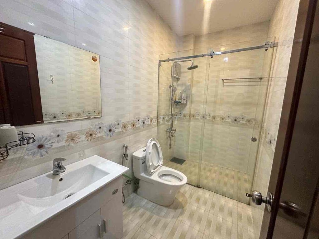 Квартира, 1 спальня · 50 м² 2