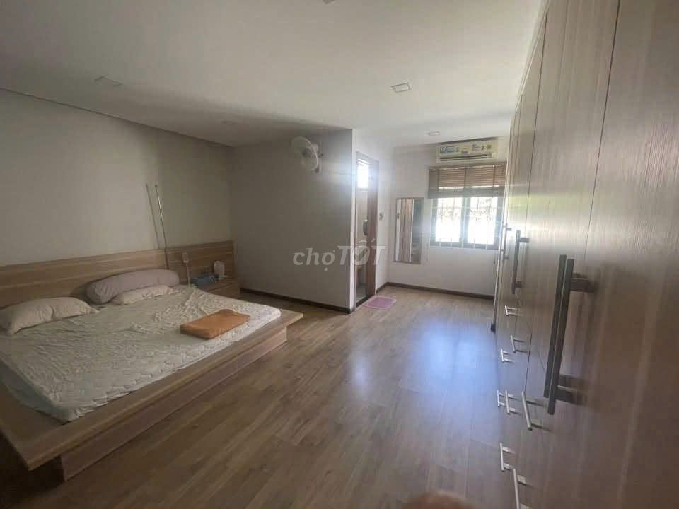 Дом, 4 спальни · 115 м² 3