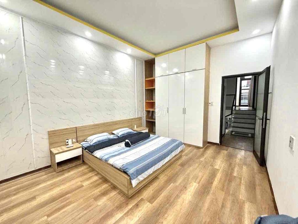 Дом, 3 спальни · 60 м² 4