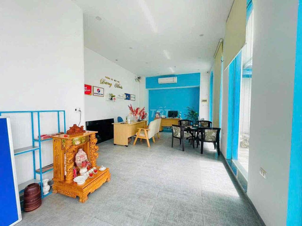 Дом, 11 спален · 300 м² 7