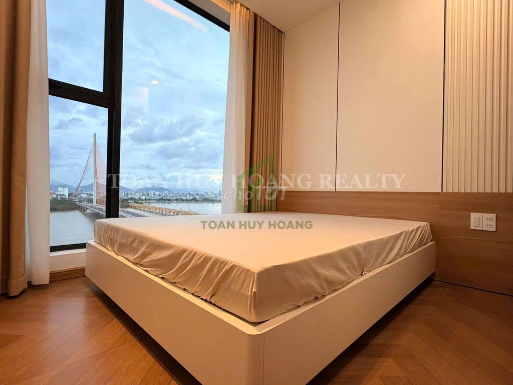 Квартира, 2 спальни · 70 м² 4