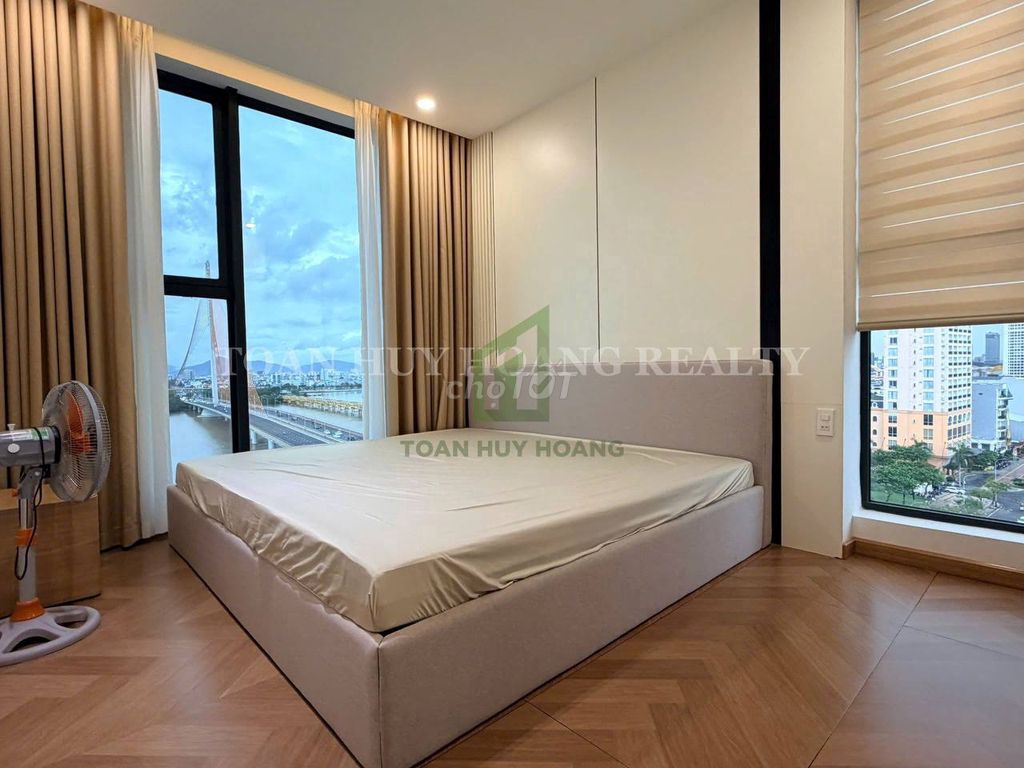 Квартира, 2 спальни · 70 м² 8