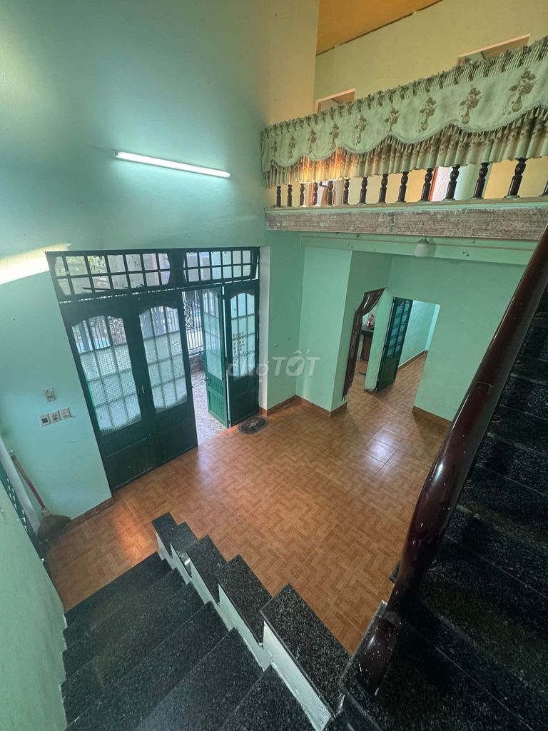 Дом, 3 спальни · 120 м² 3
