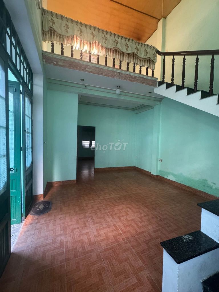 Дом, 3 спальни · 120 м² 4