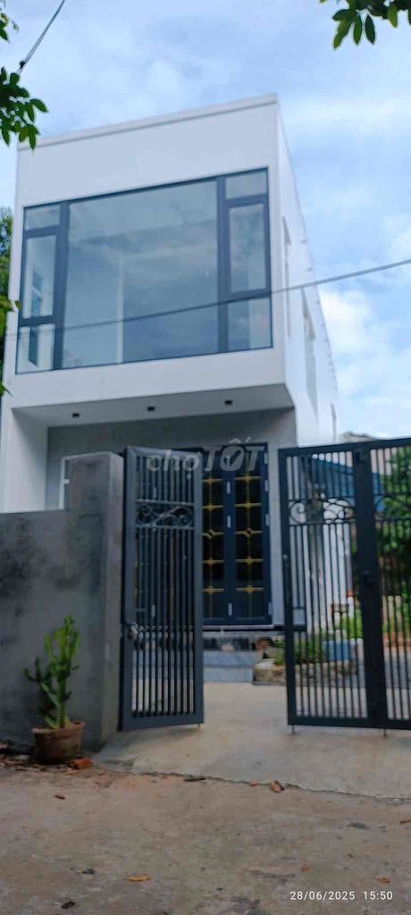 Дом, 4 спальни · 150 м² 2