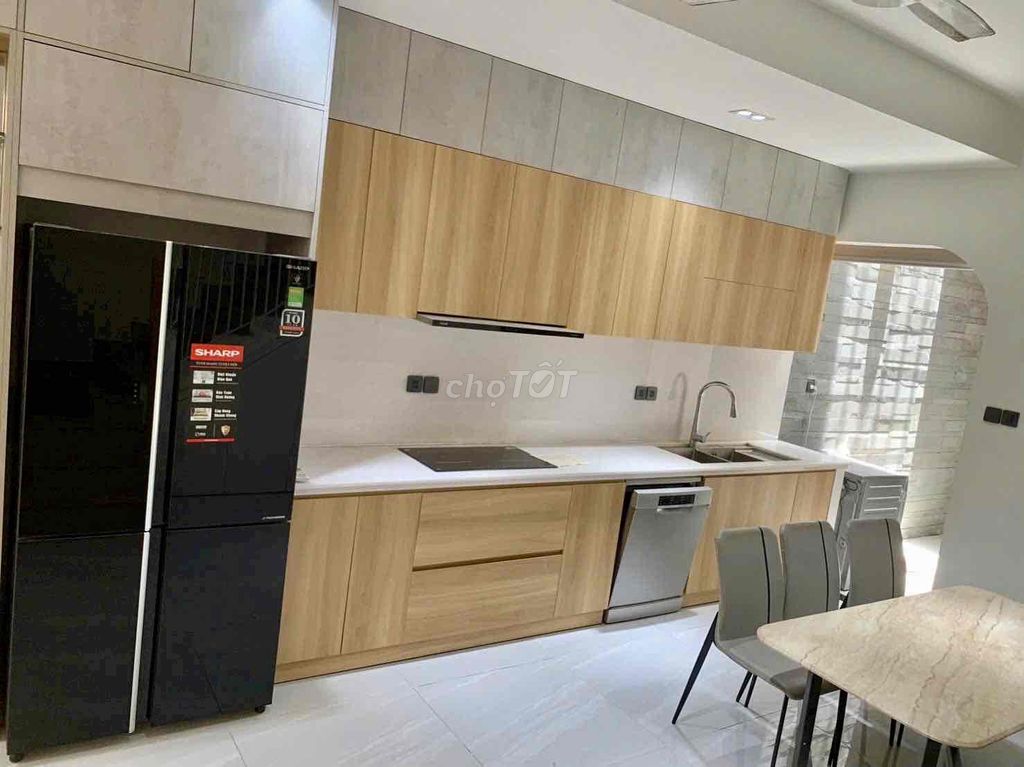 Дом, 3 спальни · 100 м² 2