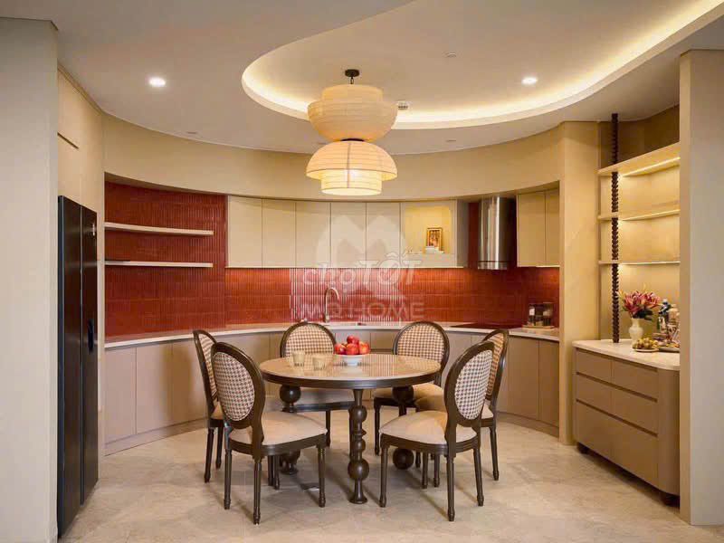 Квартира, 3 спальни · 144 м² 2