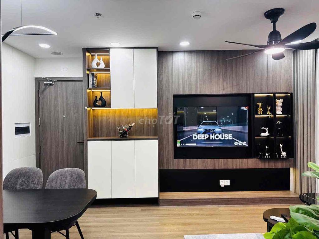 Квартира, 3 спальни · 75 м²