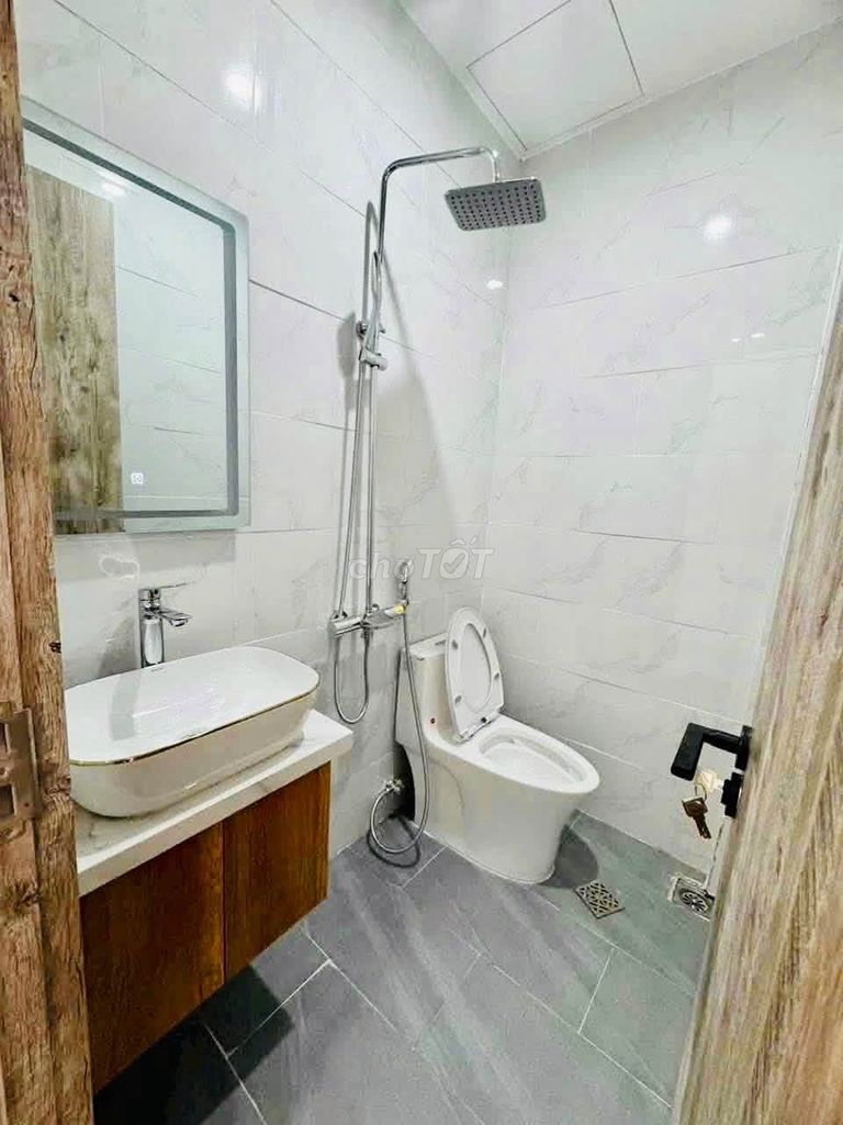 Дом, 3 спальни · 165 м² 5