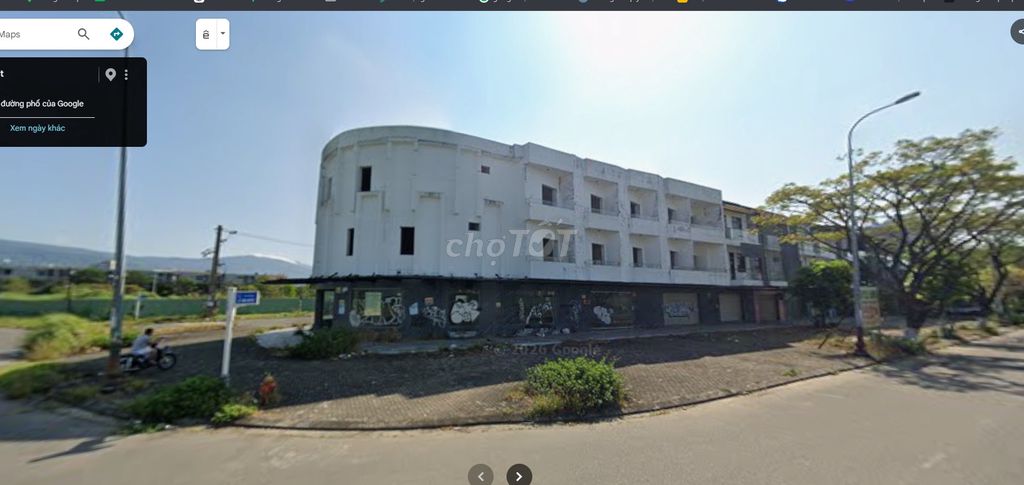 Дом, 5 спален · 768 м² 3