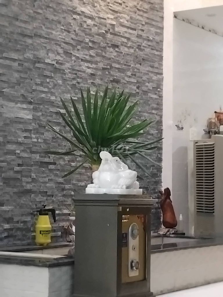 Дом, 4 спальни · 100 м² 3