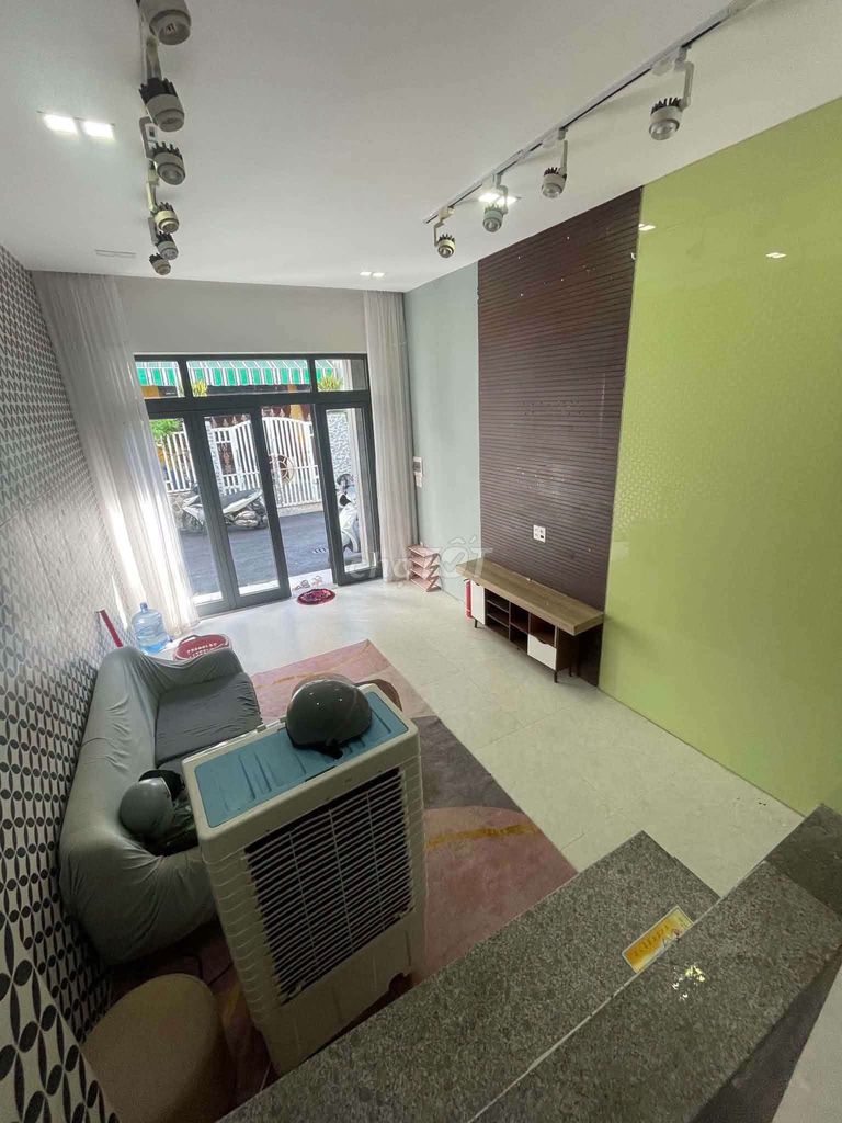 Дом, 3 спальни · 60 м² 2