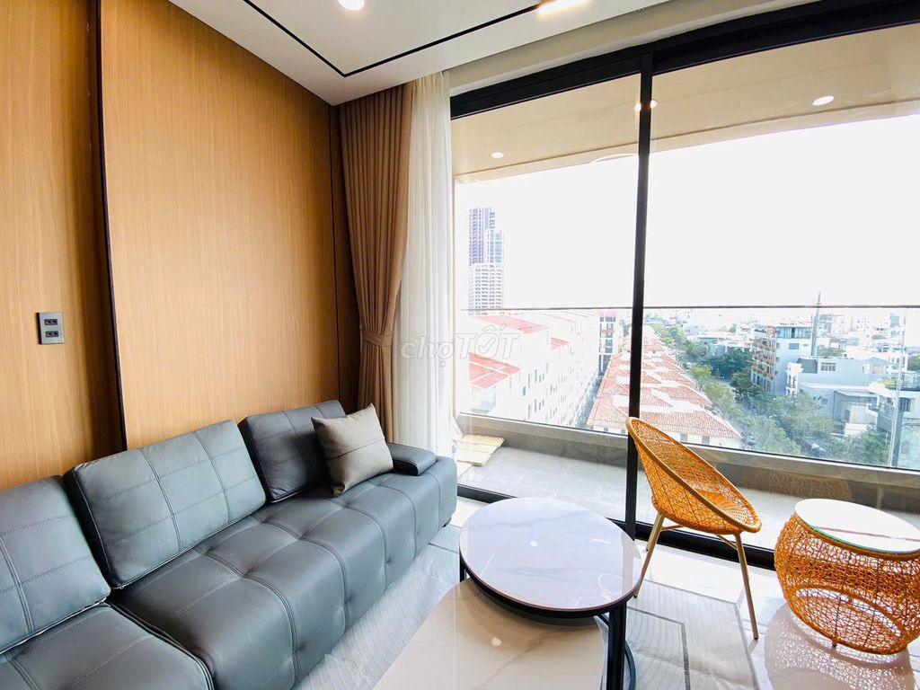 Квартира, 2 спальни · 80 м²